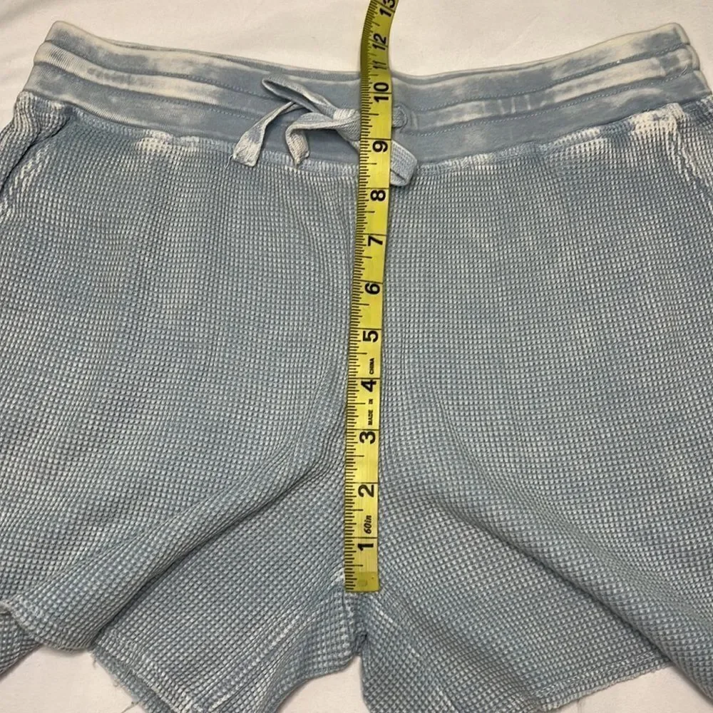 Splendid Women’s Seafoam Waffle Knit Shorts Size Small